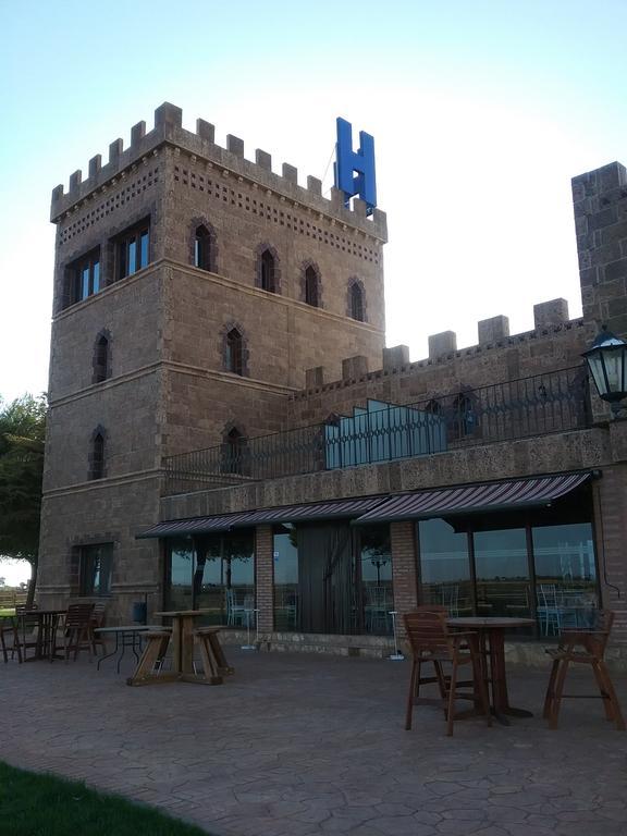 Hotel Vinedos Y Bodegas El Castillo Villarrobledo Exteriér fotografie